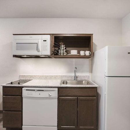 Woodspring Suites Detroit Madison Heights Extérieur photo
