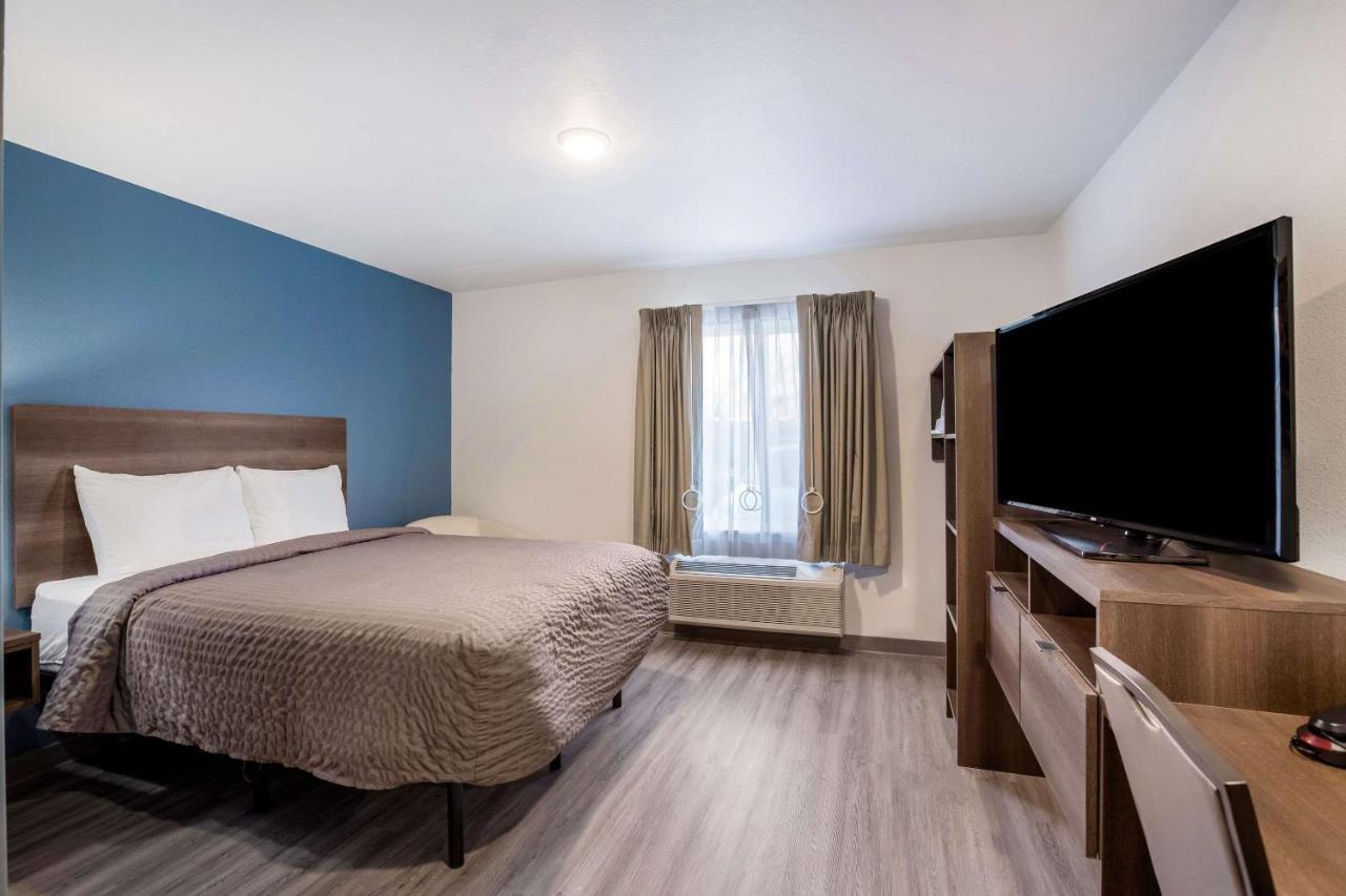 Woodspring Suites Detroit Madison Heights Extérieur photo