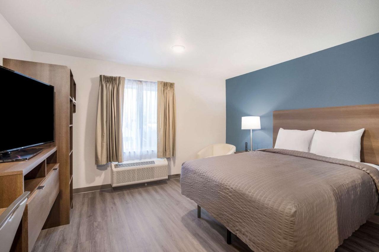 Woodspring Suites Detroit Madison Heights Extérieur photo
