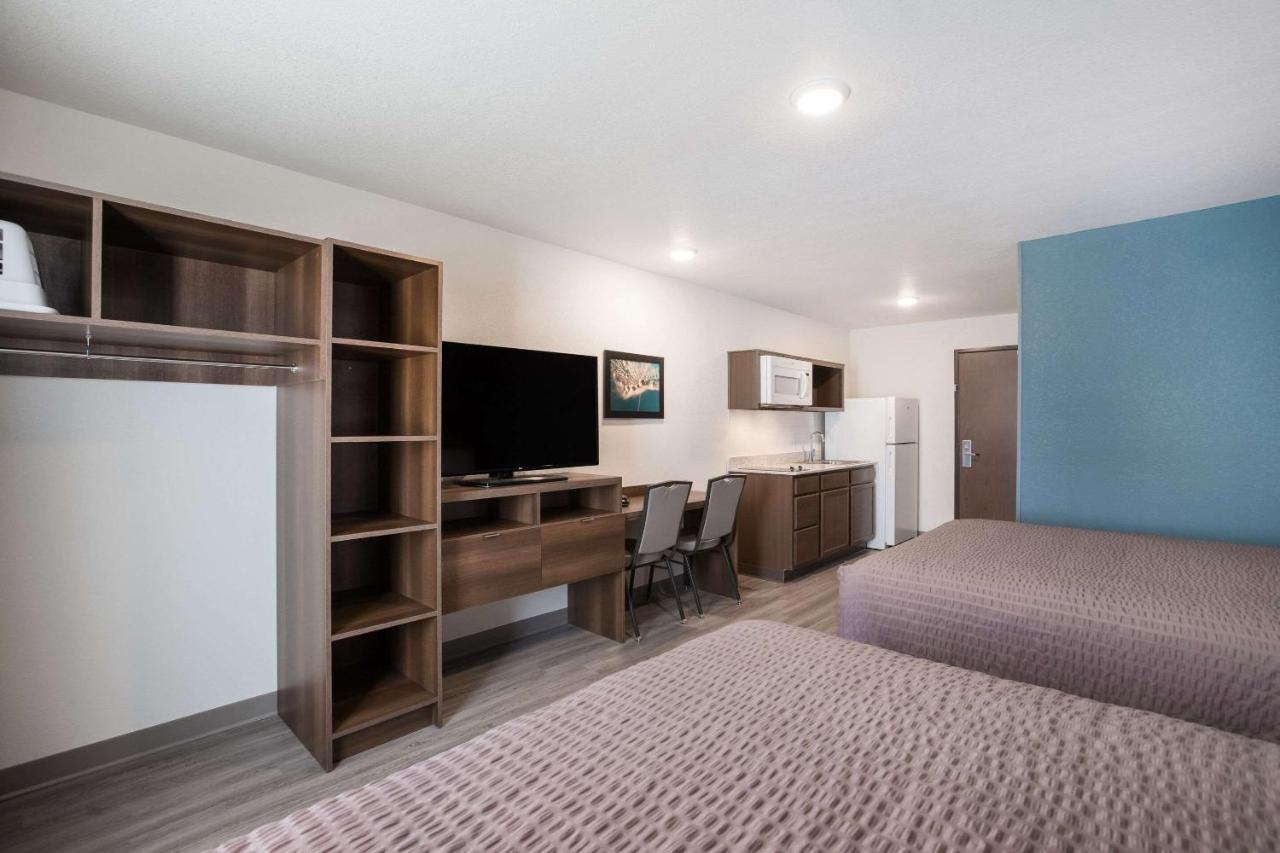 Woodspring Suites Detroit Madison Heights Extérieur photo