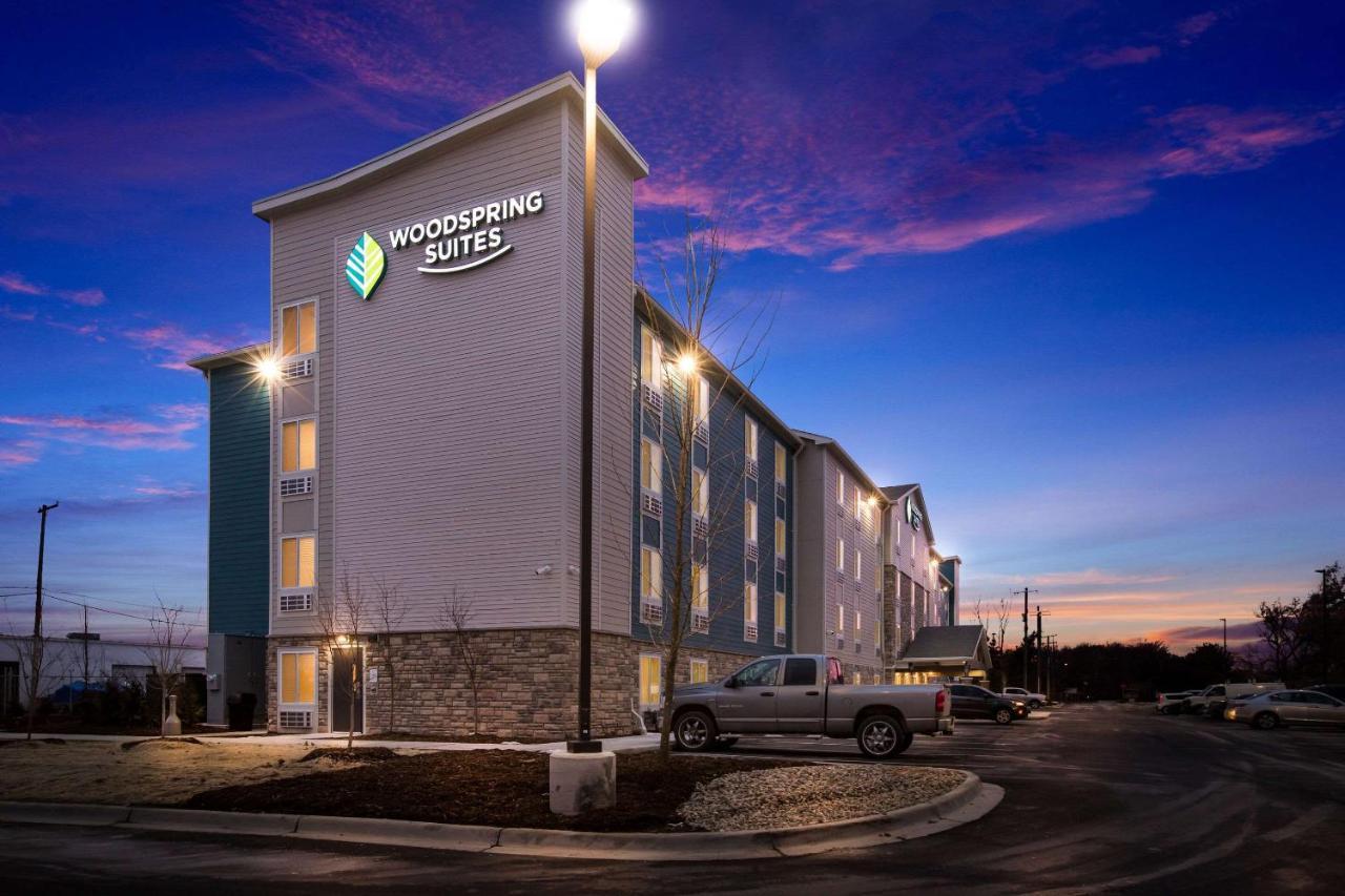 Woodspring Suites Detroit Madison Heights Extérieur photo